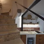 度假居 El Capricho